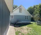 1910 B Avenue - Photo 5