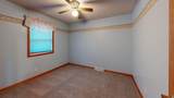 938 11th Street - Photo 17