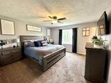 8015 Mandalay Drive - Photo 20
