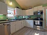 114 H St - Photo 10