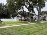 831 Lexington - Photo 3