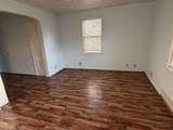 1120 Saunders - Photo 2
