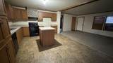 401 Poplar Street - Photo 10