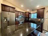 2910 Lakeview Avenue - Photo 9