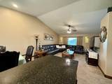 2910 Lakeview Avenue - Photo 10