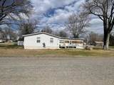 119 Short - Photo 1
