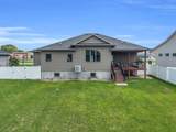 910 16th Avenue - Photo 3