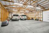 16835 Center Place Road - Photo 43