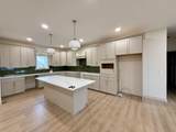 809 A Avenue - Photo 4