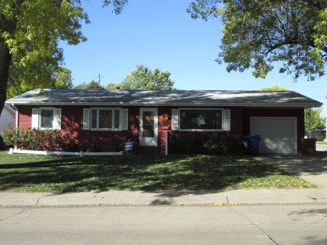 3212 L Avenue - Photo 1