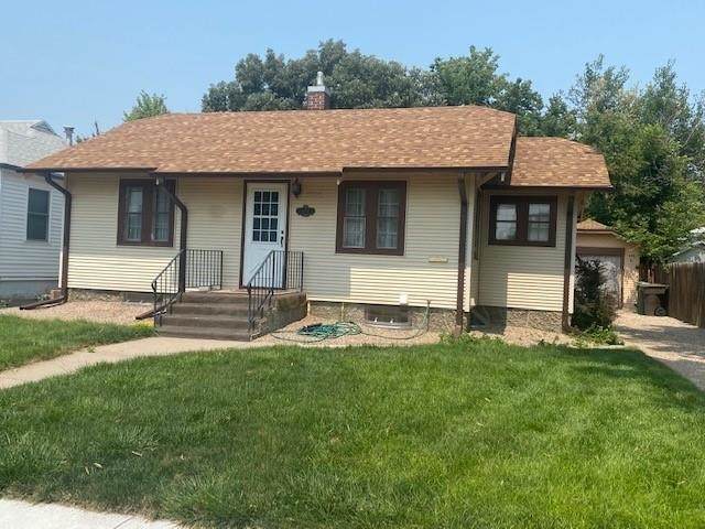 609 29th Street - Photo 1