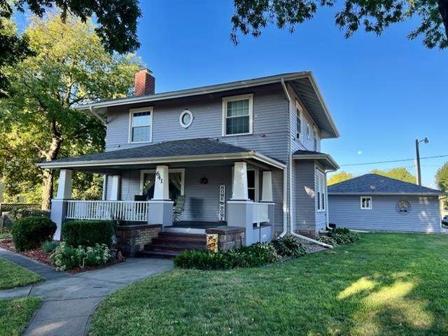 641 Chestnut Street - Photo 1