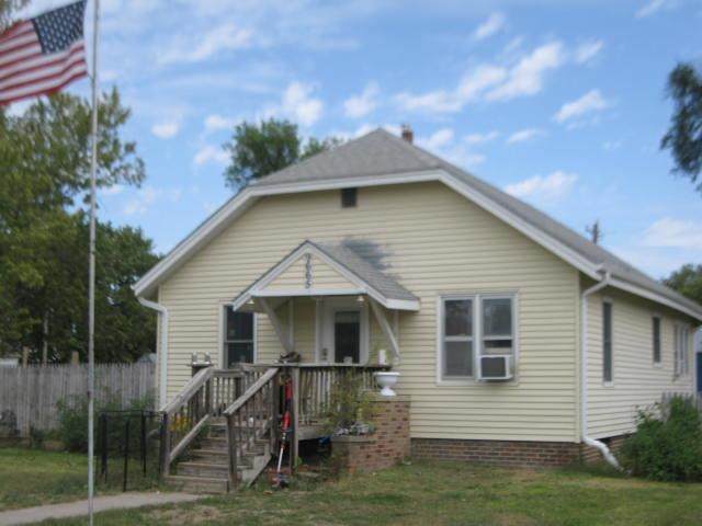 9665 Claud Avenue - Photo 1