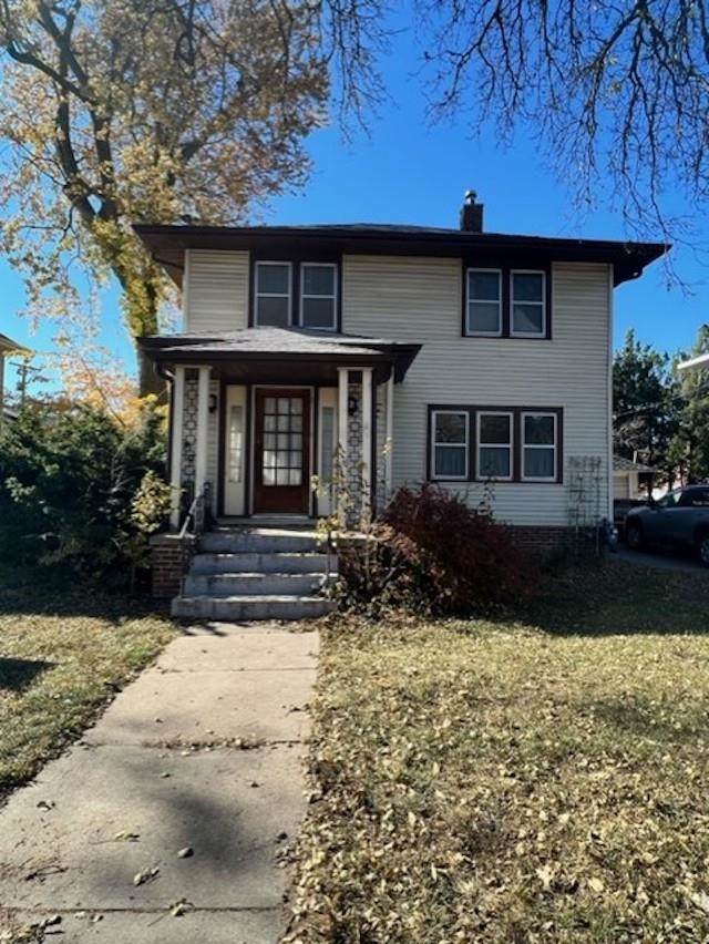 1131 Burlington Avenue - Photo 1