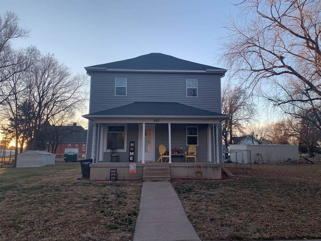 507 Clay Street - Photo 1