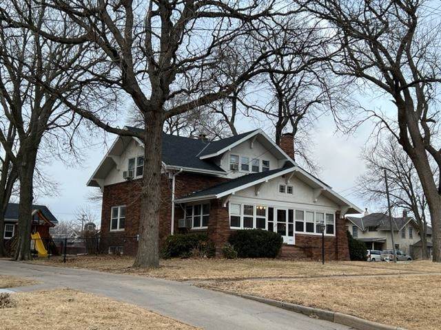 845 Lexington Avenue - Photo 1