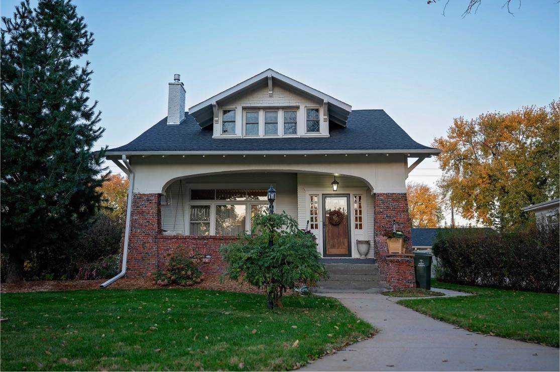 329 Hull Avenue - Photo 1