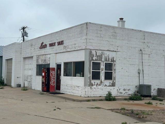 205 Highway 30 - Photo 1