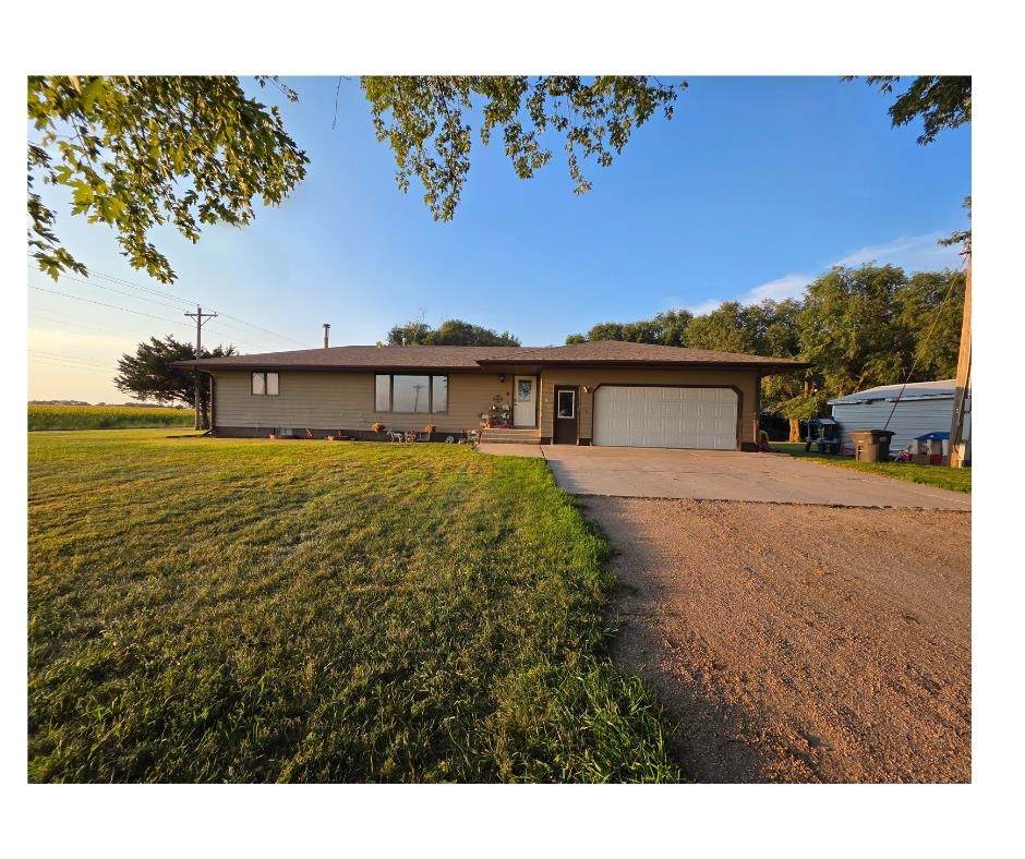 10365 Pawnee Road - Photo 1