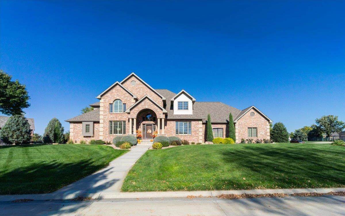 5905 Mallard Way - Photo 1