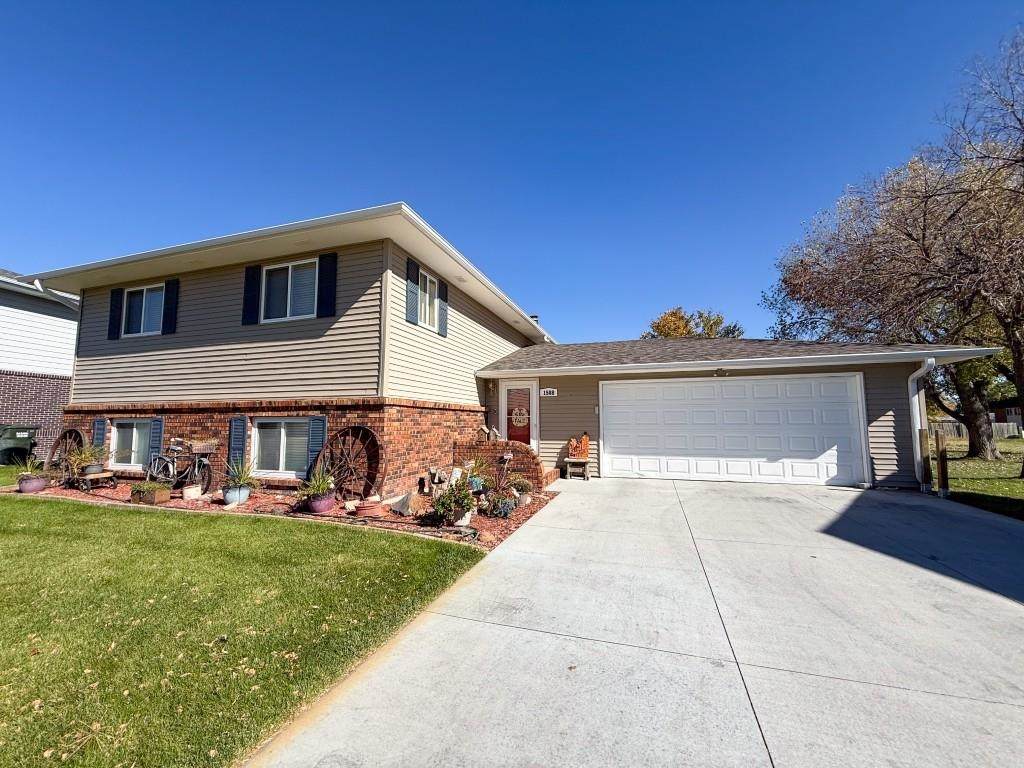 1508 Constitution Drive - Photo 1