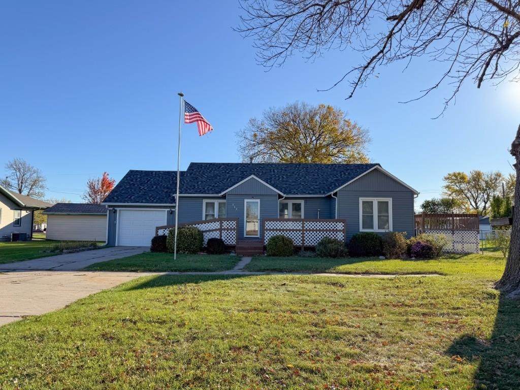 803 Smith Avenue - Photo 1