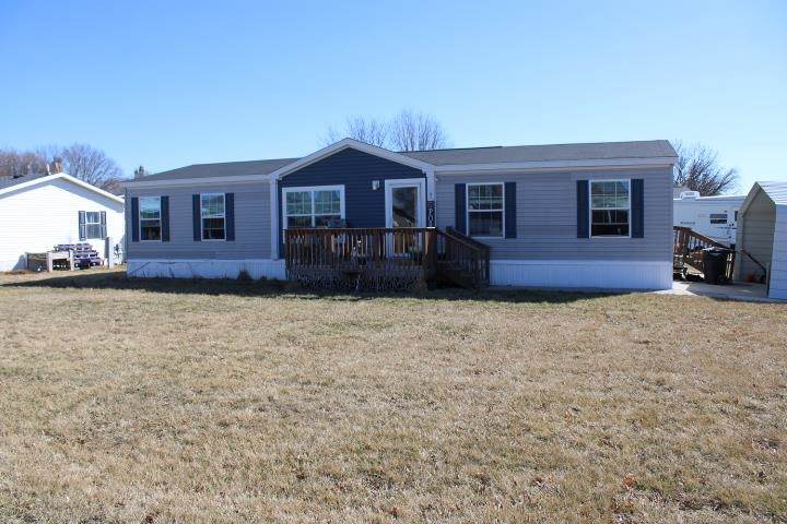 2 Sara Drive - Photo 1