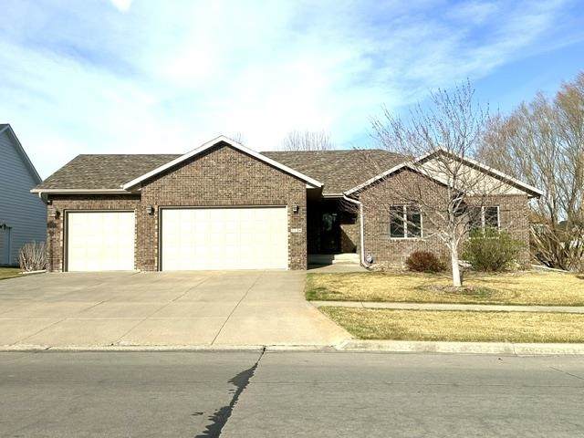 5126 E Avenue - Photo 1