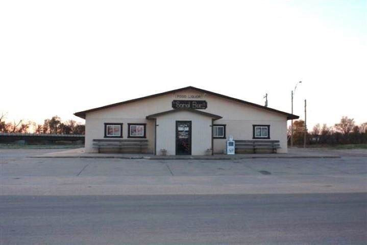 105 Elm Street - Photo 1