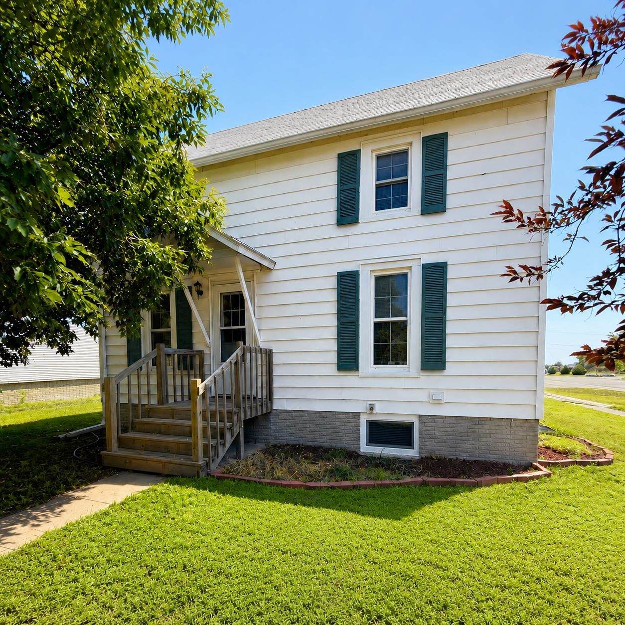 803 C Avenue - Photo 1