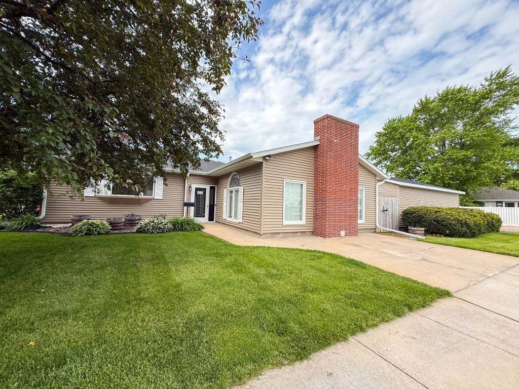 1211 Garfield Street - Photo 1