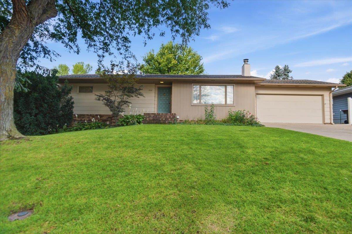3110 11th Ave - Photo 1