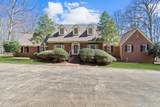 220 O'connor - Photo 1