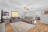 220 Rockville Springsdrive - Photo 24