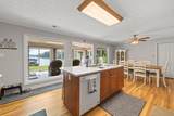 220 Rockville Springsdrive - Photo 32