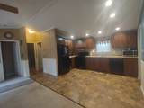 204 Thomas Drive - Photo 3
