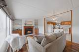 231 Lakeshore Drive - Photo 5