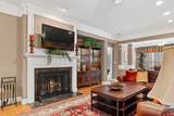 1080 Delcove Way - Photo 18