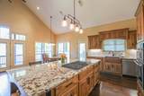 262 Poinsettia Place S - Photo 16