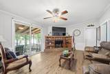 102 Allens Alley - Photo 8