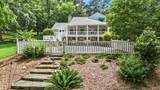 221 Commodore Dr Nw - Photo 1