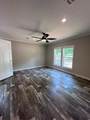 105 Lakeshore Drive N - Photo 7