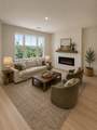 330 Lakeview - Photo 4