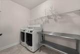 1031 Peachbelt St - Photo 12