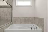 1031 Peachbelt St - Photo 19