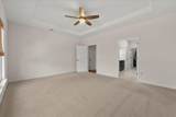 1031 Peachbelt St - Photo 21