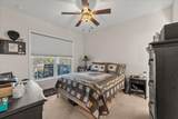 1031 Peachbelt St - Photo 32