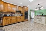 4004 Jeffrey Way - Photo 10
