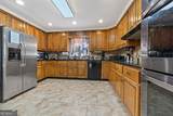 4004 Jeffrey Way - Photo 9