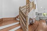 207 Poinsettia Place S - Photo 18